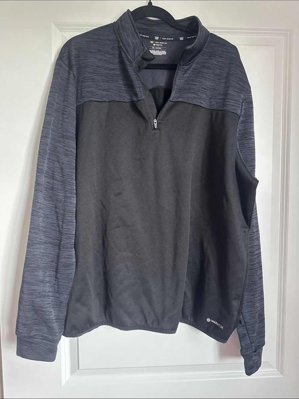 tek gear Men's Half-Zip Sweater in Black & Heather Gray